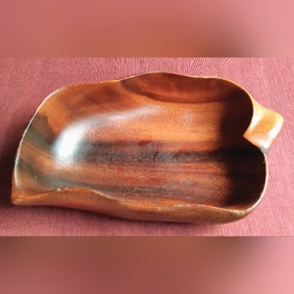 🪵Vintage Monkey Pod MCM Leaf-Shaped Bowl - Blair's Hawaii - Picture 3 of 7